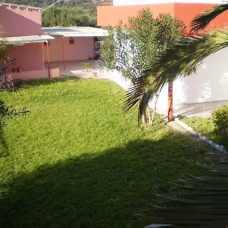 Apartment Studios Kefalos